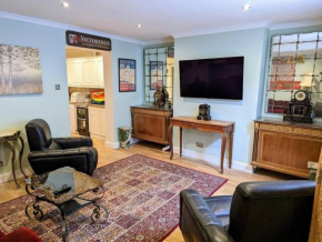 Traditional Georgian Apartment in Central London